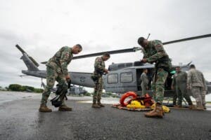 Fuerzas Armadas en operaciones salvando vidas