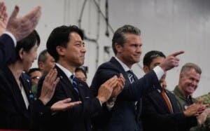 EE.UU. intensifica ataques en el Pacífico: 14 muertos y un sobreviviente EE.UU. intensifica ataques en el Pacífico: 14 muertos y un sobreviviente