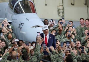 Trump: ‘Estamos ganando la guerra contra el narcotráfico en el mar!’ Trump: ‘Estamos ganando la guerra contra el narcotráfico en el mar!’
