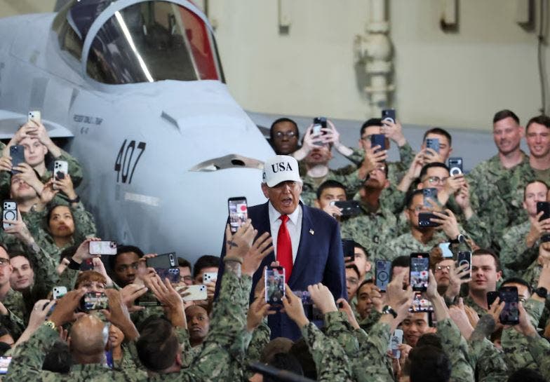 Trump: ‘Estamos ganando la guerra contra el narcotráfico en el mar!’
