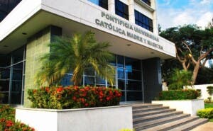 PUCMM advierte fallas graves en las Pruebas Nacionales: solo 22 % de estudiantes logra resultados satisfactorios