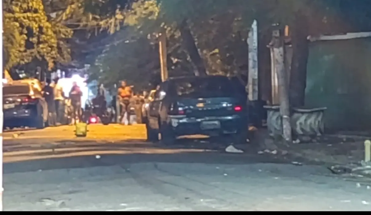 Crece la indignación en barrios del Gran Santo Domingo por apagones constantes