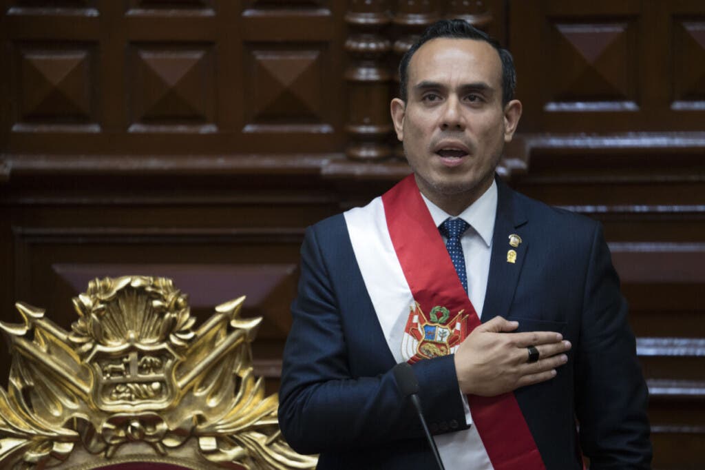 José Jerí, nuevo presidente interino de Perú tras crisis política