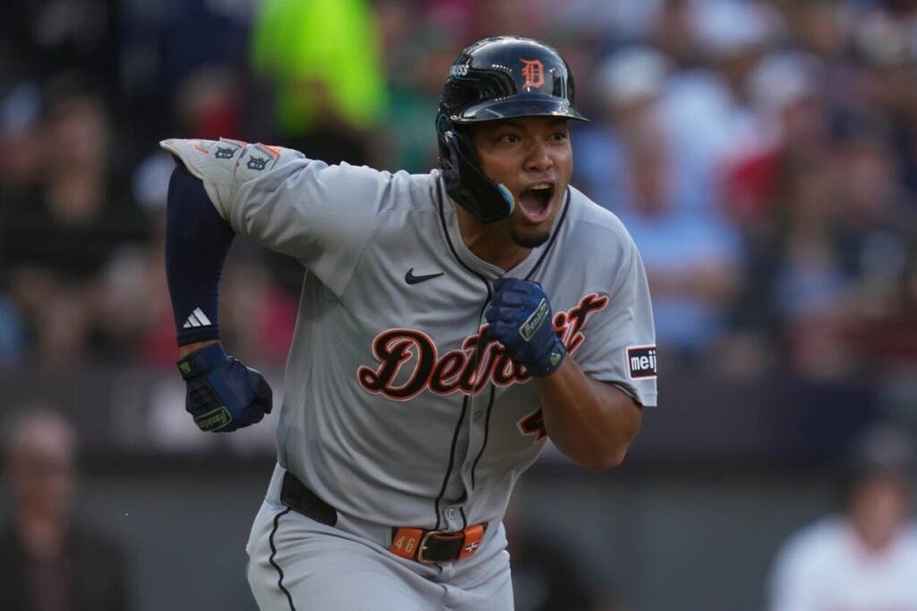 Los Tigres abrieron el marcador en la tercera entrada. Con un out y corredores en las esquinas, Carpenter dio un rodado por la línea de primera base que se desvió del guante de C.J. Kayfus cuando intentó atraparlo de revés.