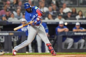 ¡Vladimir Guerrero Jr. sigue haciendo historia ante los Yankees!