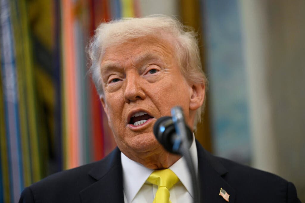 Trump califica a Gustavo Petro de “matón” y lo acusa de fabricar drogas