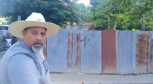 El alcalde de Dajabón, Santiago Riverón, impide ritual haitiano que proclamaba que Jesús es de color negro