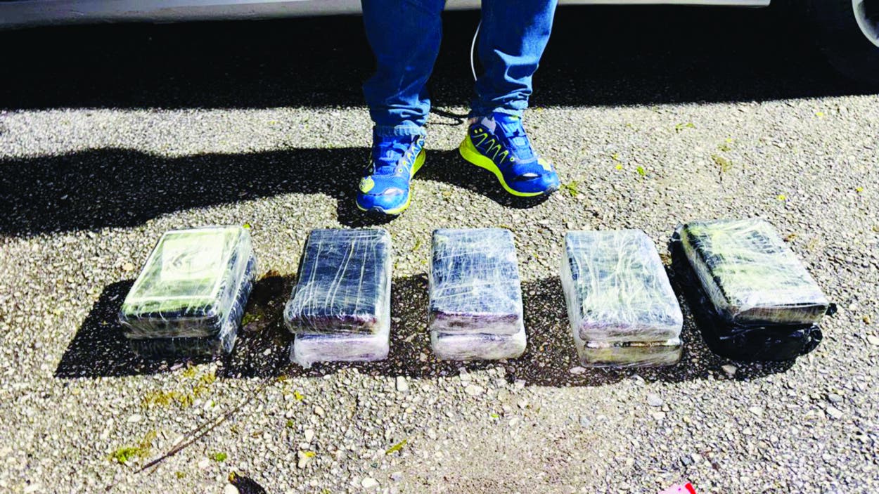 Caen 10 paquetes de cocaína en Barahona: un hombre arrestado