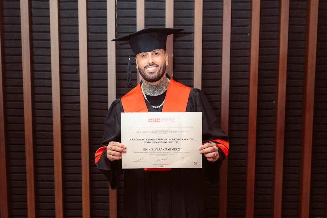 Nicky Jam recibe doctorado honoris causa en Colombia