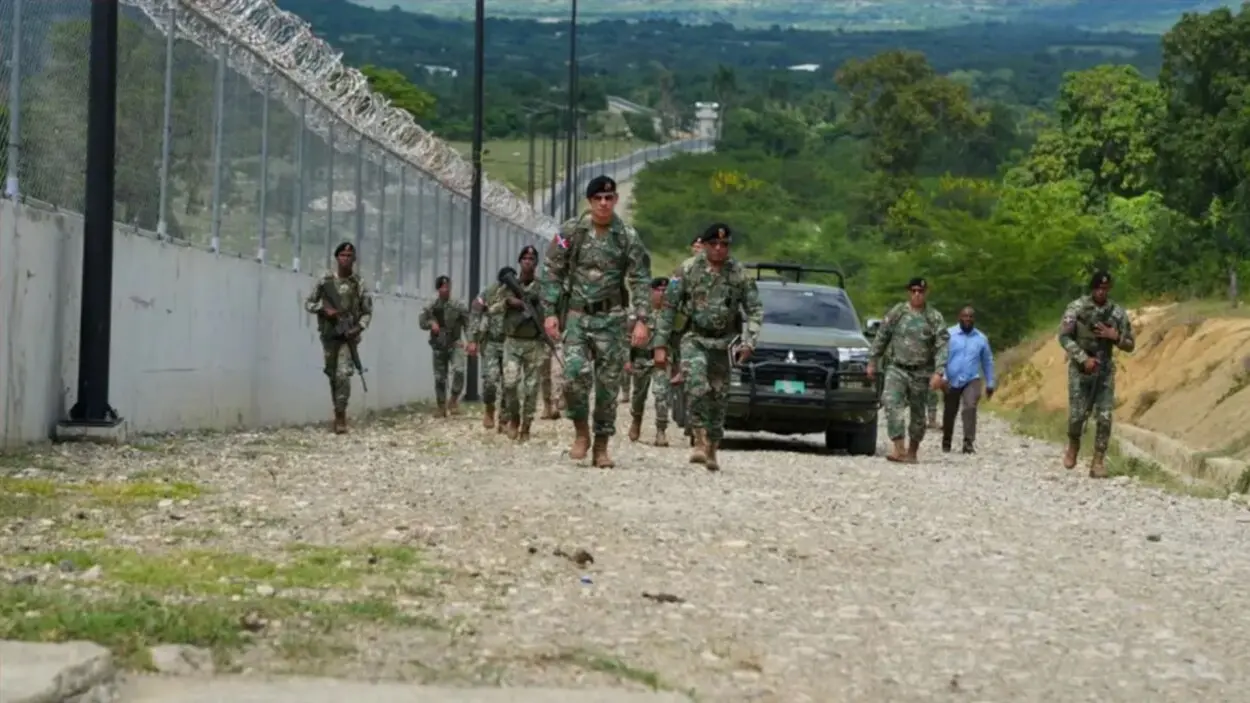 Ejército refuerza presencia en la frontera: comandante Camino Pérez supervisa operaciones en cuatro provincias
