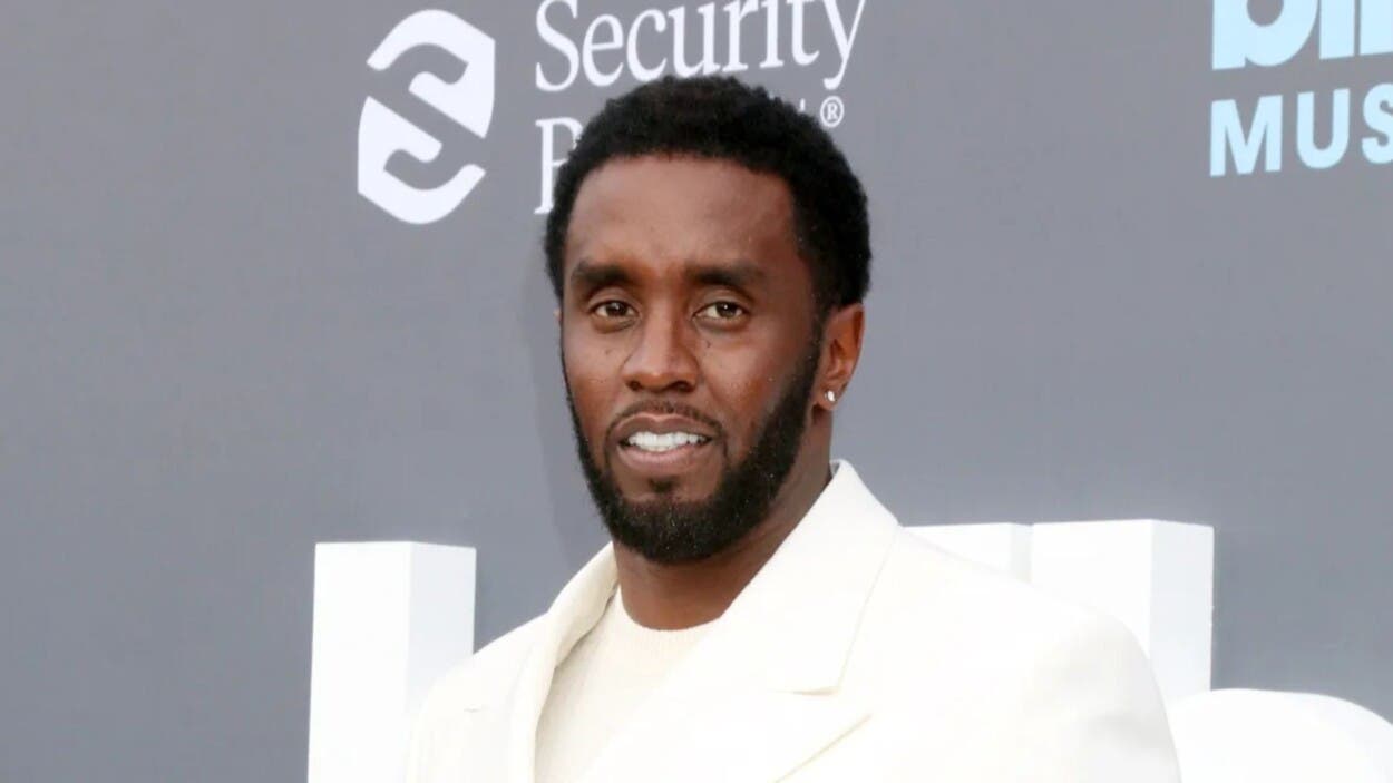 Expareja de Diddy asegura que la fiscalía la presionó para presentarse como una “víctima”