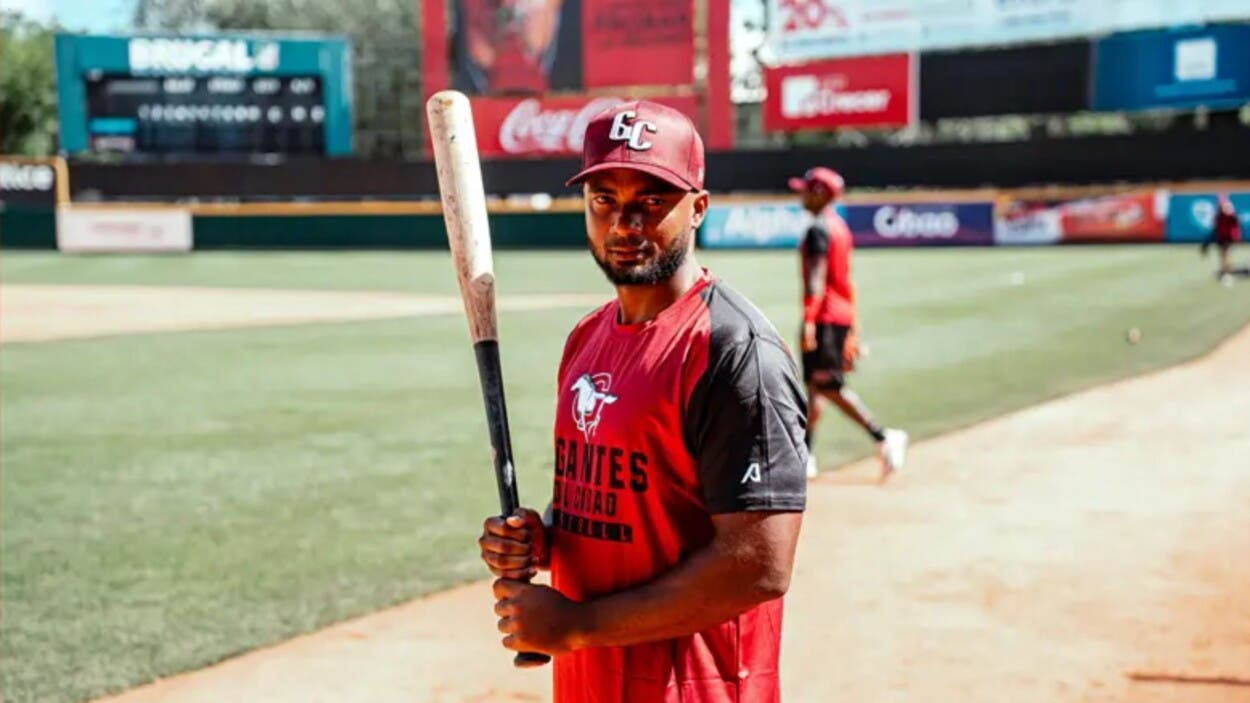 Gary Sánchez se une a Gigantes del Cibao para la temporada 2025-26 de LIDOM