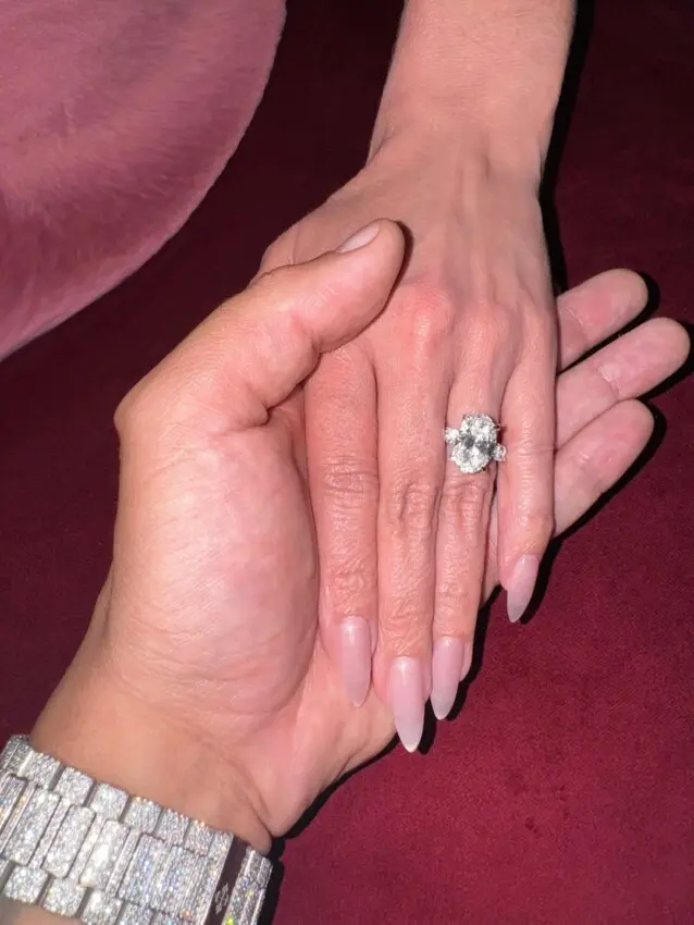 ¡Sorpresa! Dayanara Torres revela su compromiso