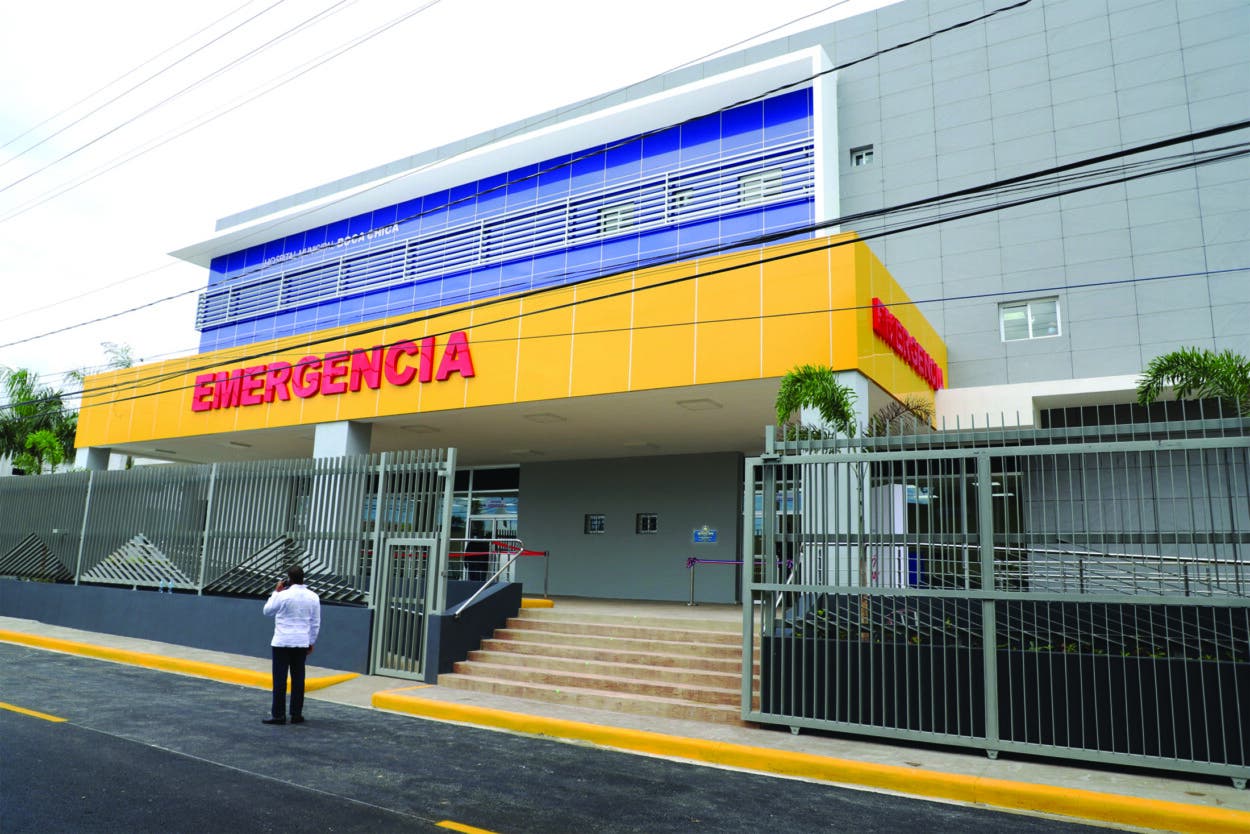 Protestas por la falta de atención en el Hospital de Boca Chica