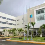 Hospital Tolentino Dipp asegura prestó «atención adecuada» a paciente que sufrió perforación intestinal