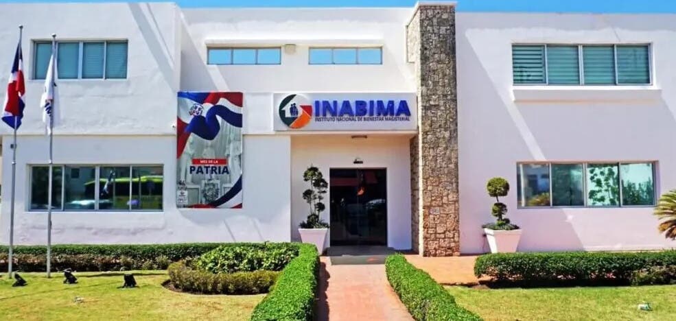 Inabima defiende descuento del 4% a pensiones de maestros jubilados