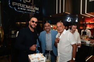 Premium Cigar Lounge para los amantes del cigarro Premium Cigar Lounge para los amantes del cigarro