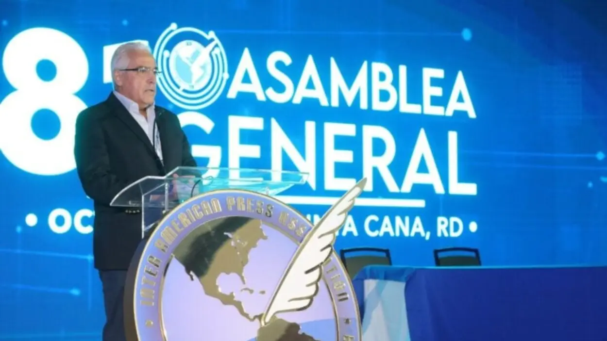 José Roberto Dutriz alerta sobre libertad de prensa en 81ª Asamblea de la SIP