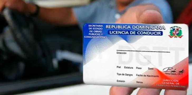 ¿Corrupción en la adjudicación de licencias de conducir del Intrant? Adocco lo cuestiona