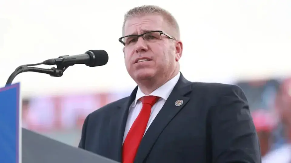 Mueren cuatro familiares del candidato a gobernador de Illinois Darren Bailey en un accidente de helicóptero