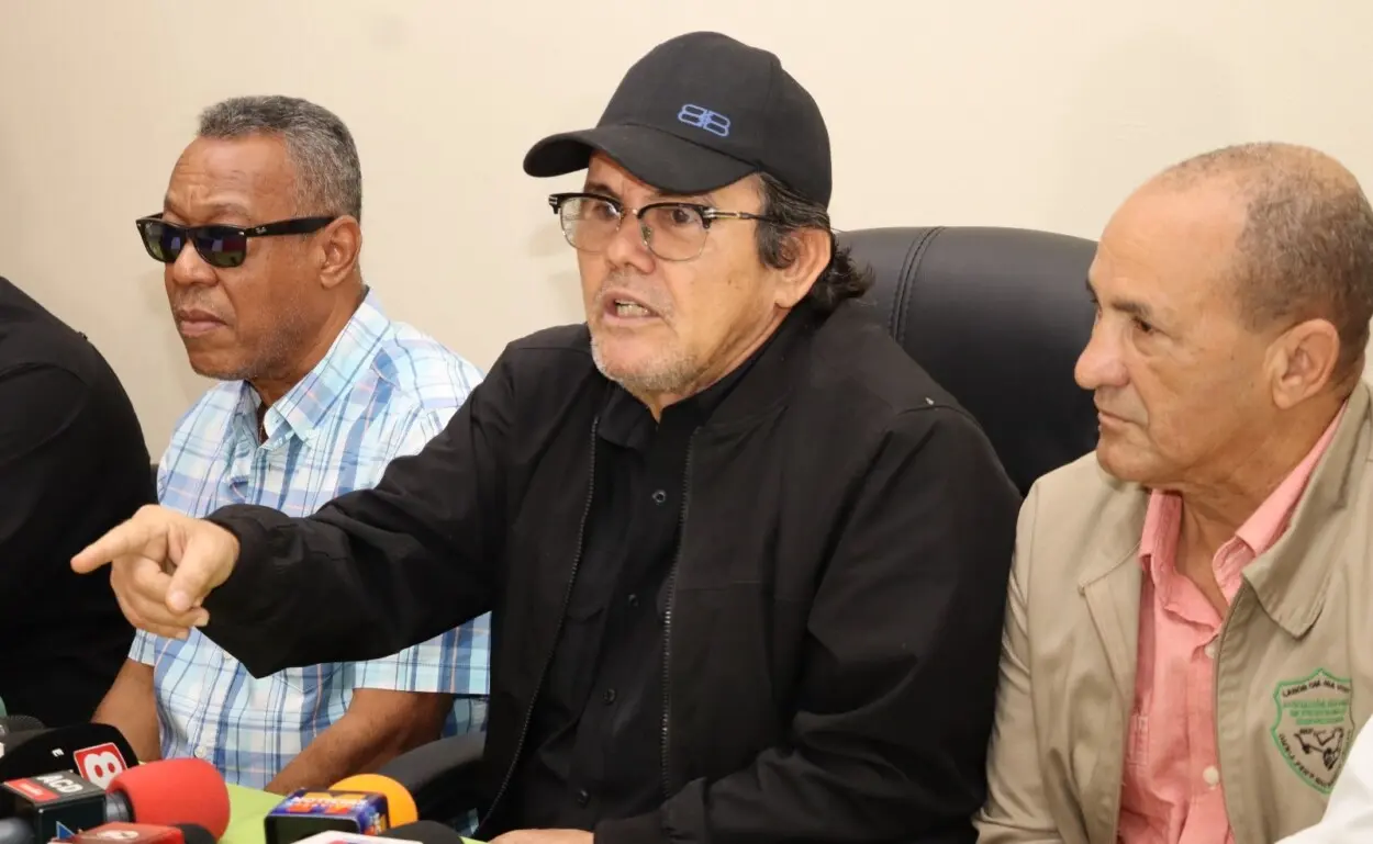 ANPA pospone paro nacional tras aceptar mediación de Hipólito Mejía ante el presidente Luis Abinader