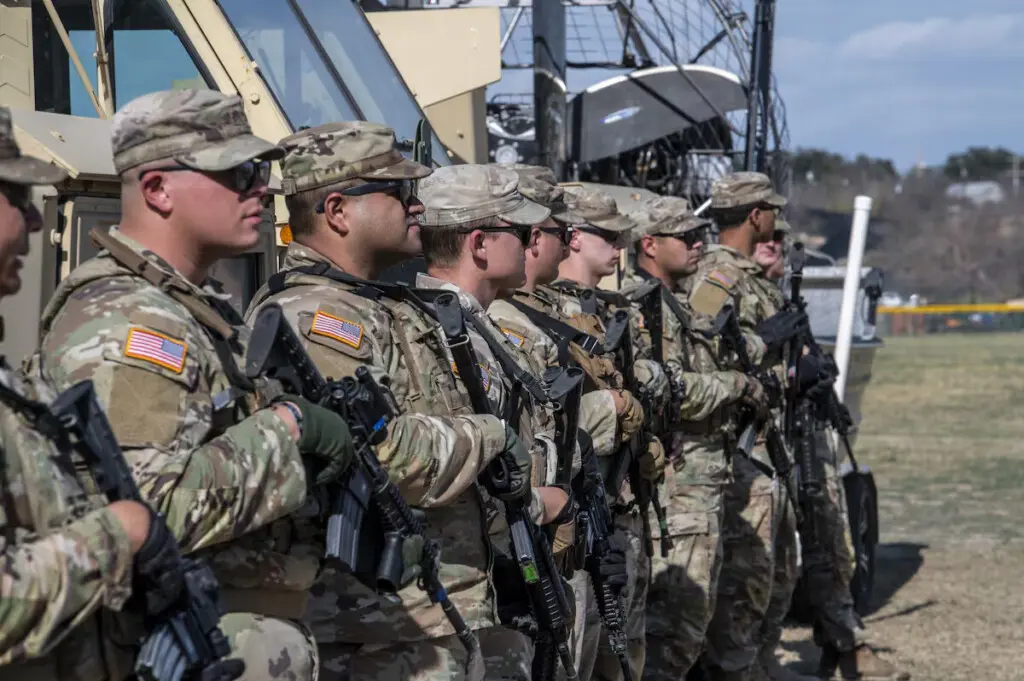 Texas despliega la Guardia Nacional, previo a la protesta anti-Trump este fin de semana