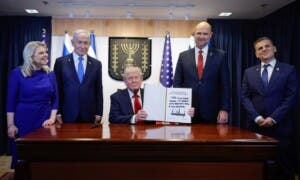 Trump anuncia un nuevo amanecer de paz en Oriente Medio
