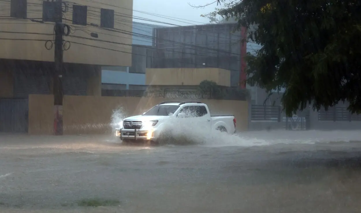 Clima hoy en Santo Domingo: Aguaceros continuarán en las próximas 48 horas; alerta roja en varias provincias