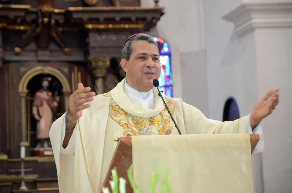 El Papa León XIV nombra a monseñor Morel Diplán como Arzobispo Coadjutor