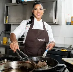 ¡Hito histórico! Chef Tita gana el Champions of Change Award 2025