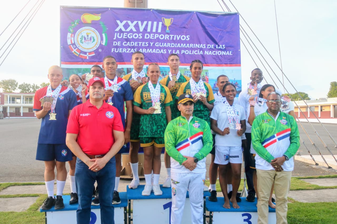 ¡Victoria rotunda! FARD brilla en natación en Juegos de Cadetes