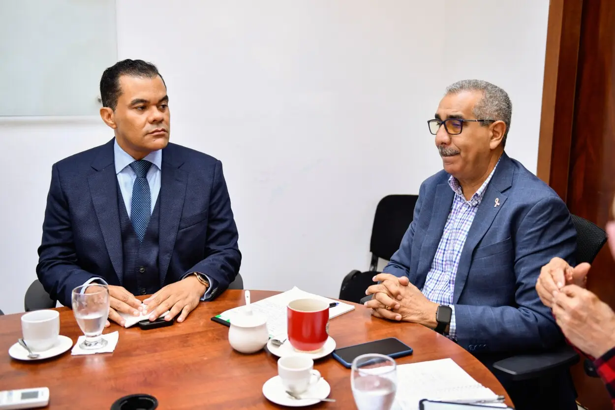 DIDA denuncia incumplimiento de ARS en adquisición de medicamentos de alto costo