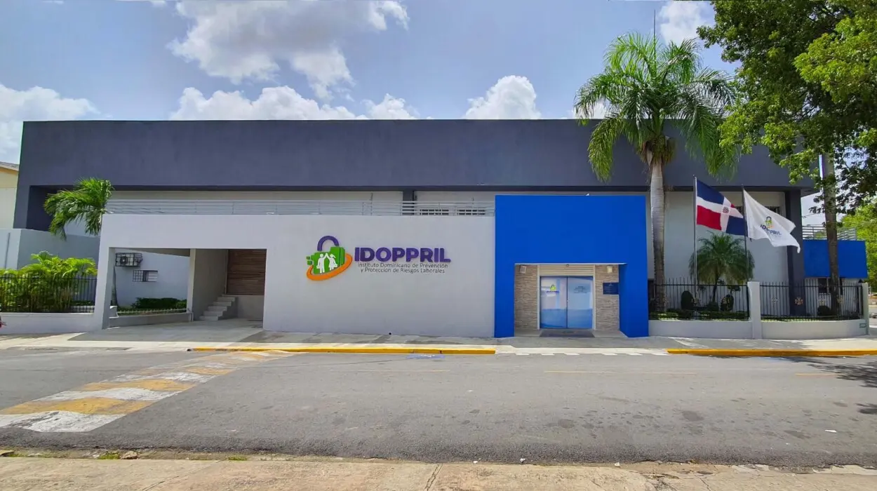 Protección laboral: Idoppril refuerza servicios médicos ante paso de tormenta Melissa