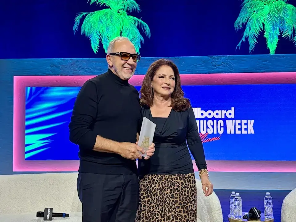 Emilio Estefan hace historia al recibir el título de “Productor del Siglo” de Billboard