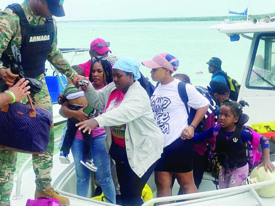 Huracán Melissa: Armada evacua 98 personas de isla Saona y despliega recursos en respuesta