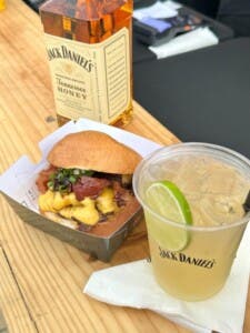 Jack Daniel’s en Bocao Santiago: Un festín de sabores y experiencias inolvidables