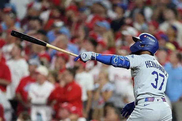 Talento latino domina el inicio de las Series Divisionales: Azulejos, Dodgers, Cerveceros y Tigres celebran
