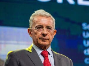 ¡Álvaro Uribe absuelto! El Tribunal dictó fallo histórico en Colombia