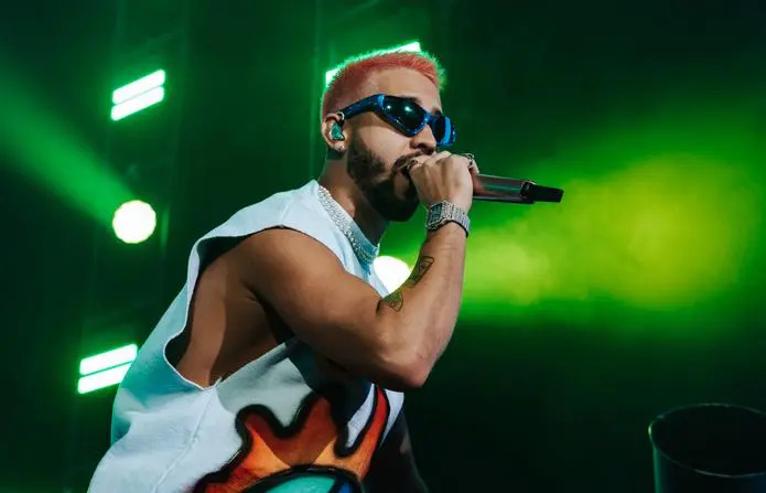 Posponen conciertos de Mora en República Dominicana por tormenta Melissa