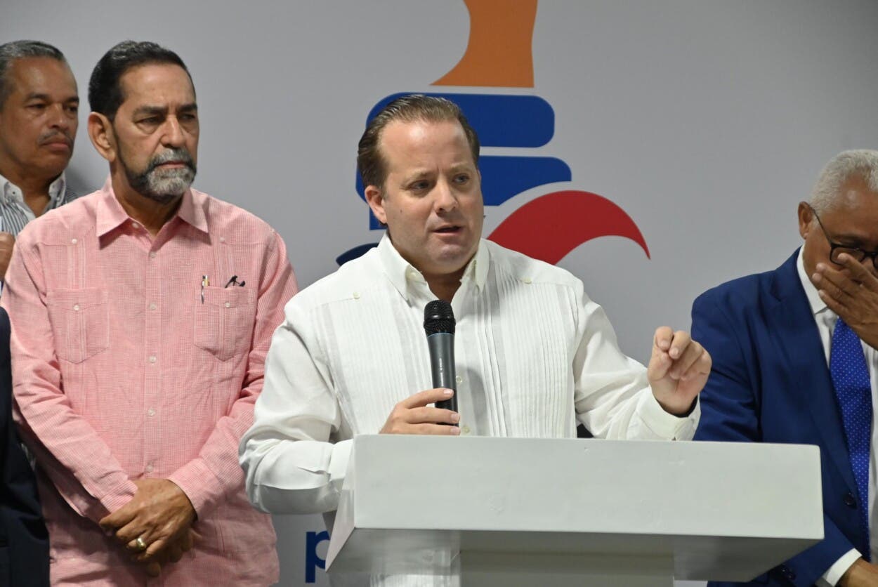 PRM lanza programa “Verifícate” para actualizar padrón de militantes