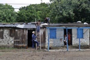 Huracán Melissa se debilita sobre Cuba, pero sigue siendo un peligroso ciclón Huracán Melissa se debilita sobre Cuba, pero sigue siendo un peligroso ciclón