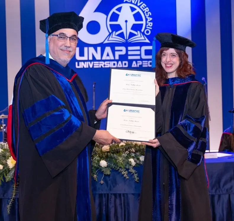 La escritora Irene Vallejo insta a fomentar el pensamiento crítico