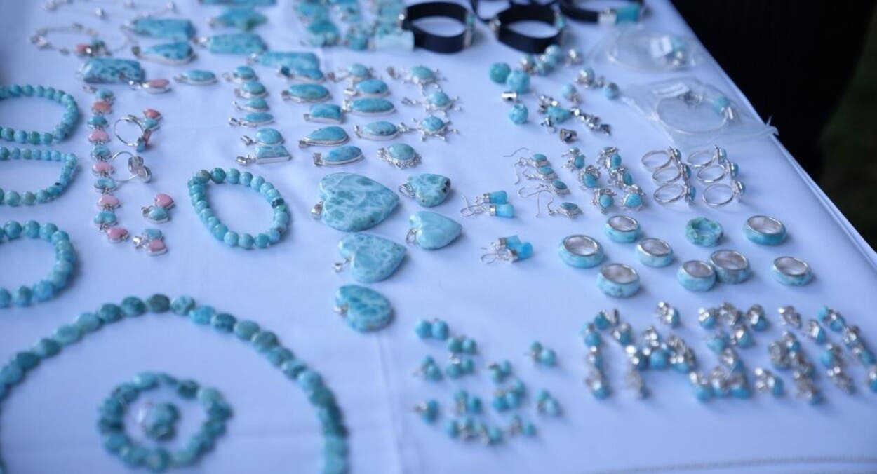 Larimar: La piedra que aumenta encanto de Barahona