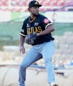 Águilas Cibaeñas llegan a 20 ganados; amarran a Leones