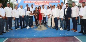 Kelvin Cruz inicia techados en Pedro Brand y Los Alcarrizos