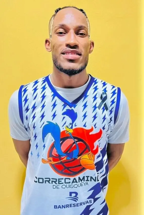 Quisqueya y Miramar en primer lugar basket San Pedro de Macorís