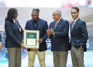 Una distinción de lujo entre los grandes del deporte dominicano