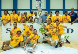 Las Águilas de Guachupita Campeonas