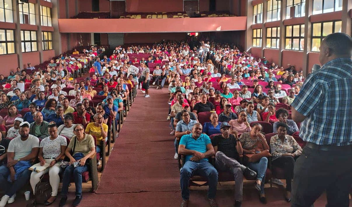 Evaluación docente 2025: ADP prepara asambleas en todas las escuelas