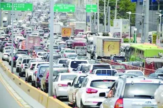 Caos en tránsito en Santiago: la paradoja de fin de año